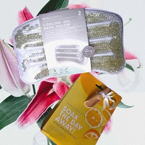 Soak The Day Away Scented Bath Salts And Gel Pillow Gift Bundle NWT - Picture 4 of 10